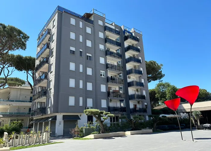 Guesthost - Flat A Due Passi Dalla Llido Degli Estensi