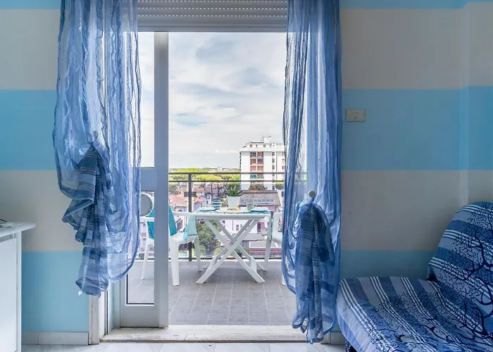 Guesthost - Flat A Due Passi Dalla Appartement