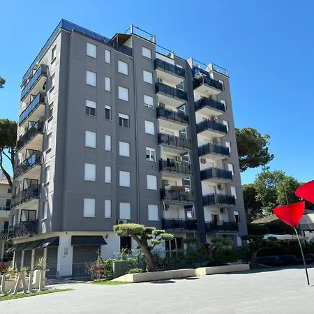 Flat A Due Passi Dalla Llido Degli Estensi