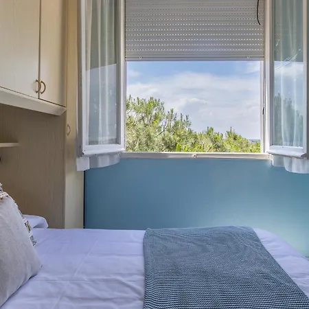 Apartment Flat A Due Passi Dalla Llido Degli Estensi