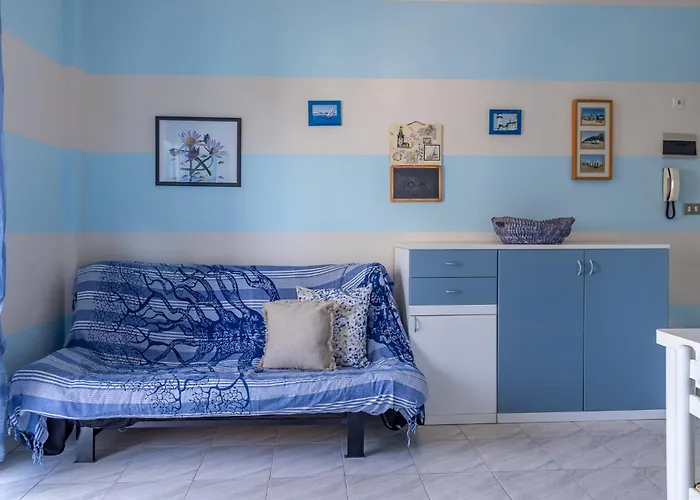 Guesthost - Flat A Due Passi Dalla